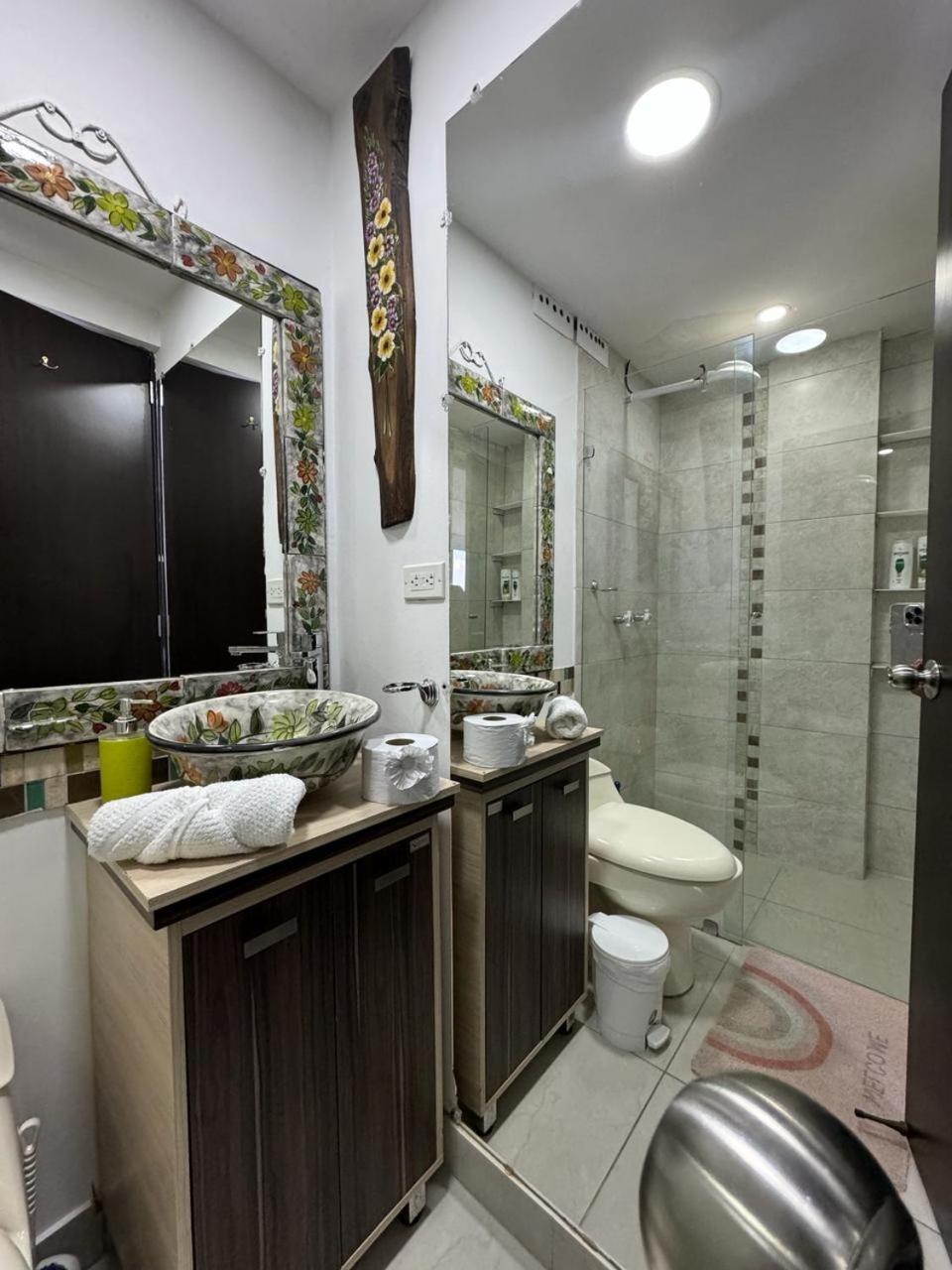 Apto Familiar In Poblado 公寓 Medellín